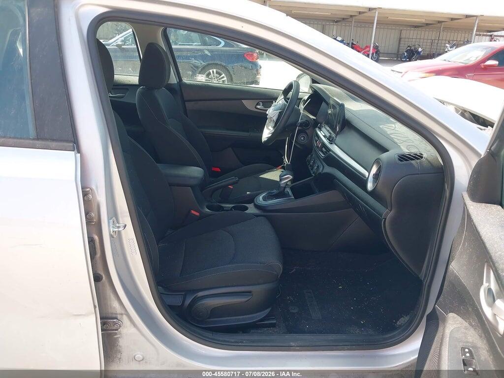 3KPF24AD3LE220368 2020 KIA FORTE photo no. 5