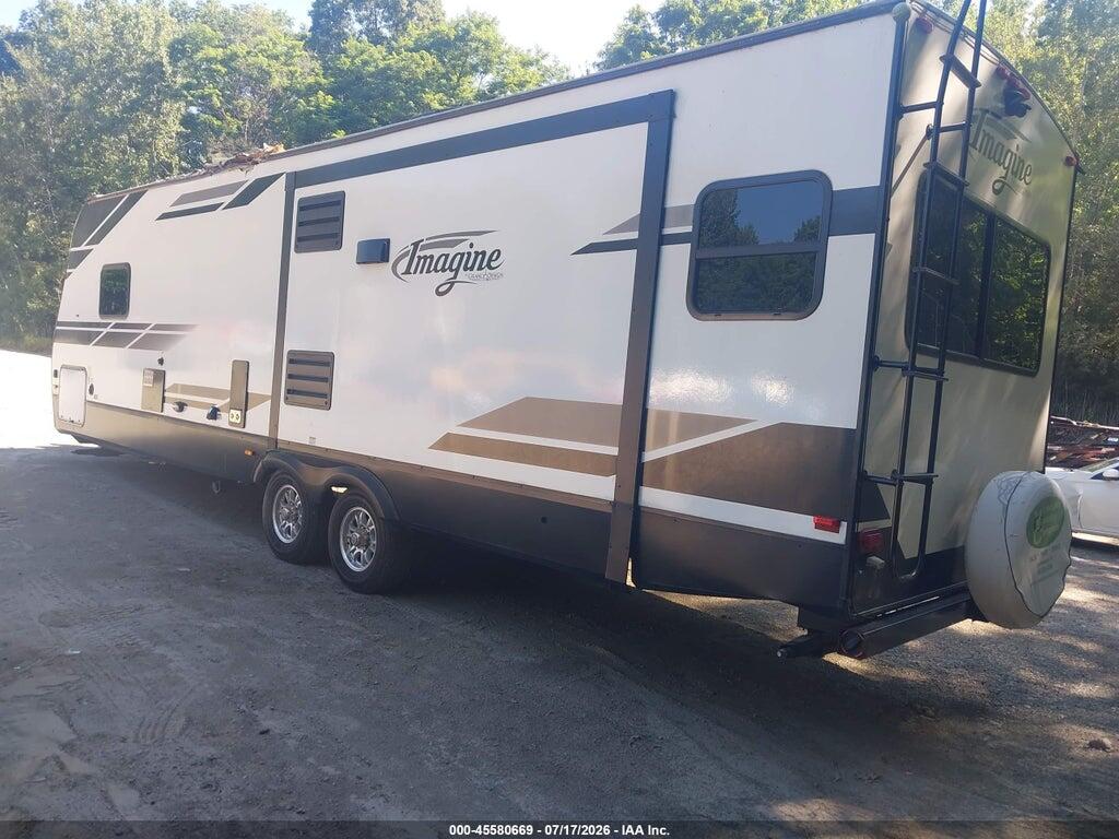 573TE3422K6612009 2019 GRAND DESIGN IMAGINE photo no. 3