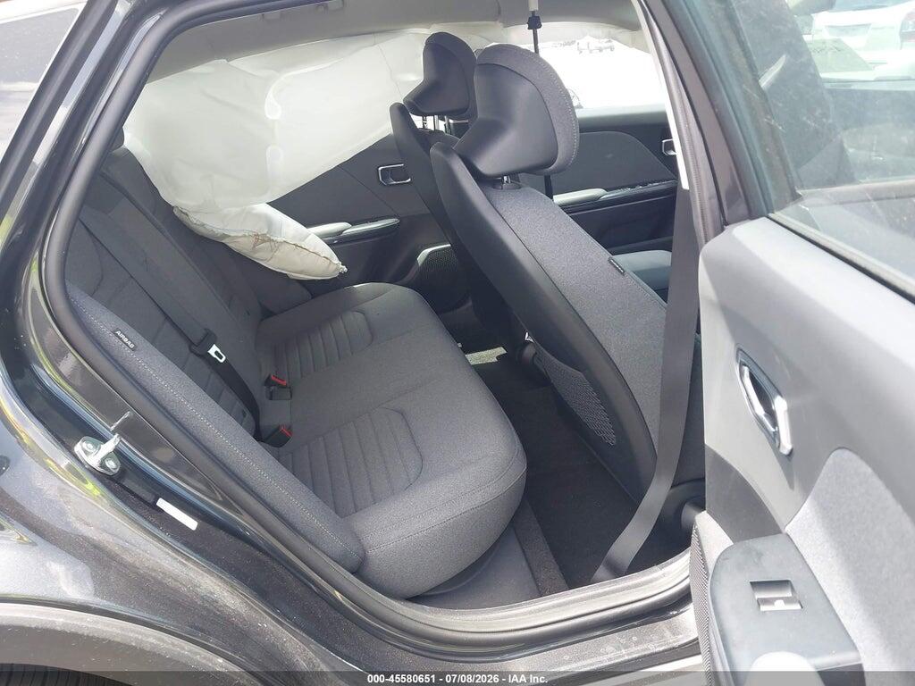 3KPFU4DE6SE211449 2025 KIA K4 photo no. 8