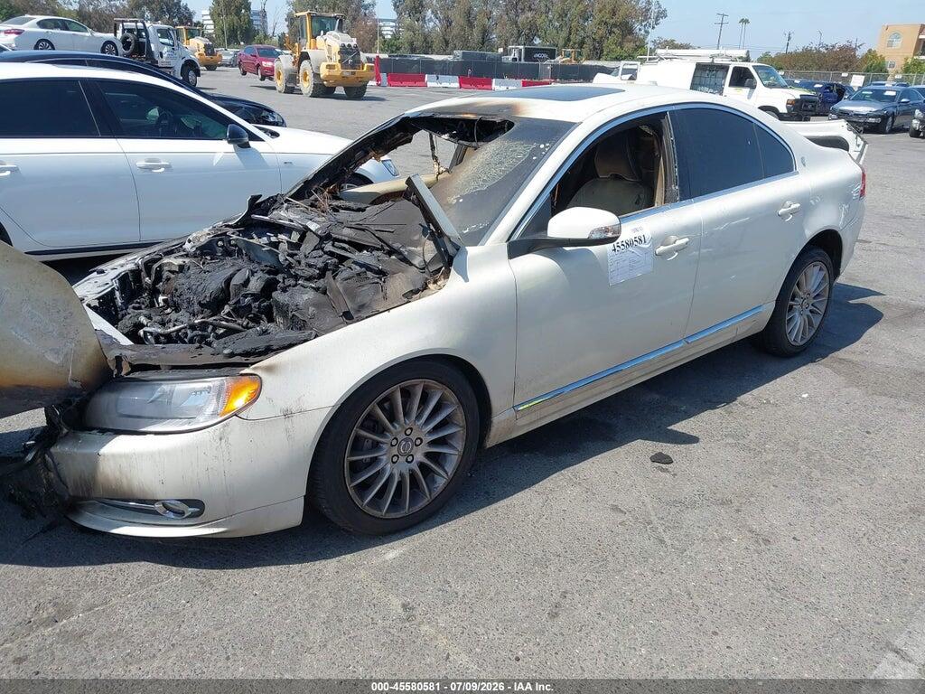 YV1992AR2A1119745 2010 VOLVO S80 photo no. 2