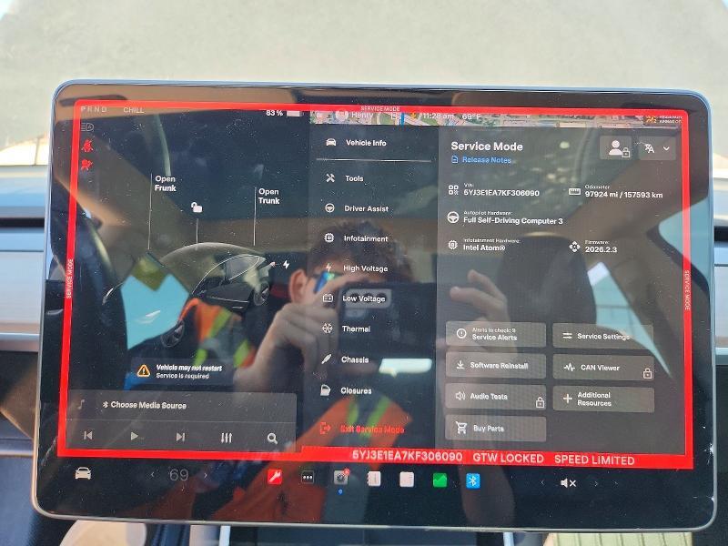 2019 TESLA MODEL 3 — Фото 9 из 12