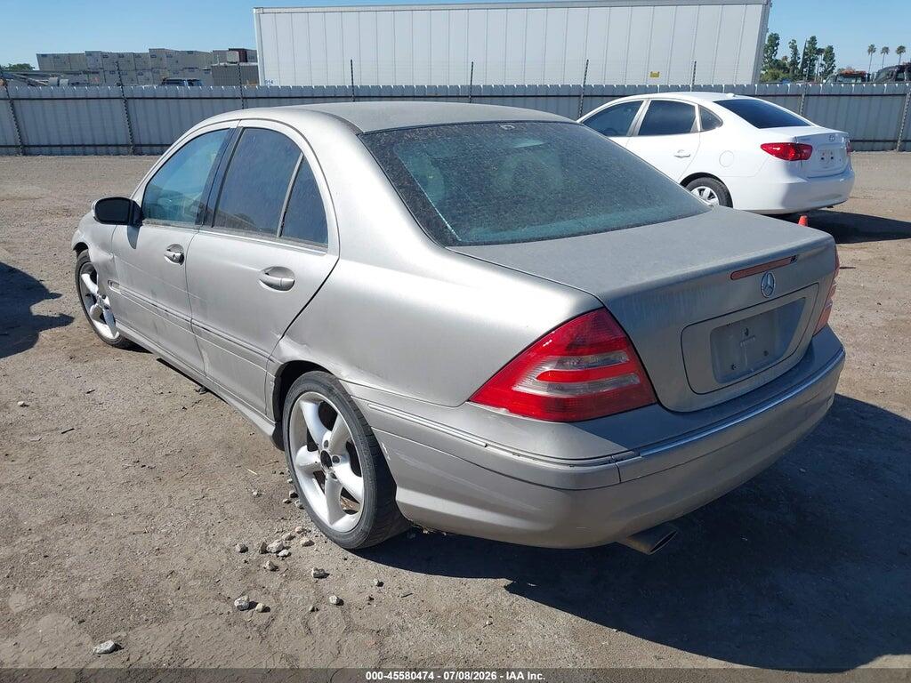 WDBRF40J75F624239 2005 MERCEDES-BENZ C 230 photo no. 3