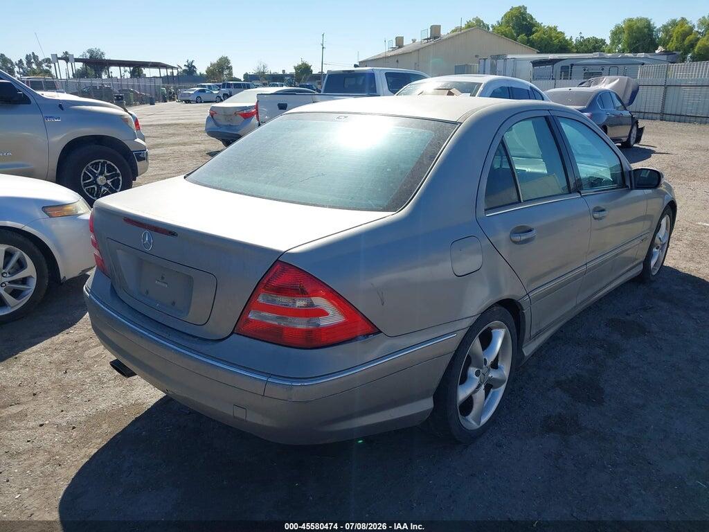 WDBRF40J75F624239 2005 MERCEDES-BENZ C 230 photo no. 4
