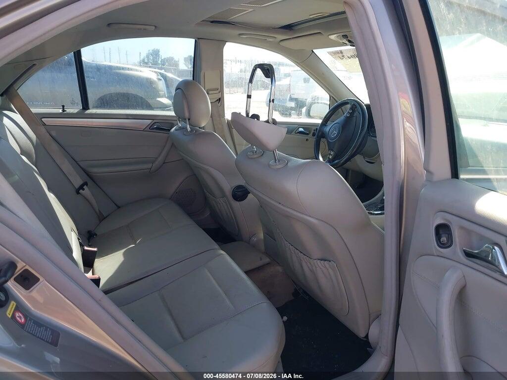 WDBRF40J75F624239 2005 MERCEDES-BENZ C 230 photo no. 8