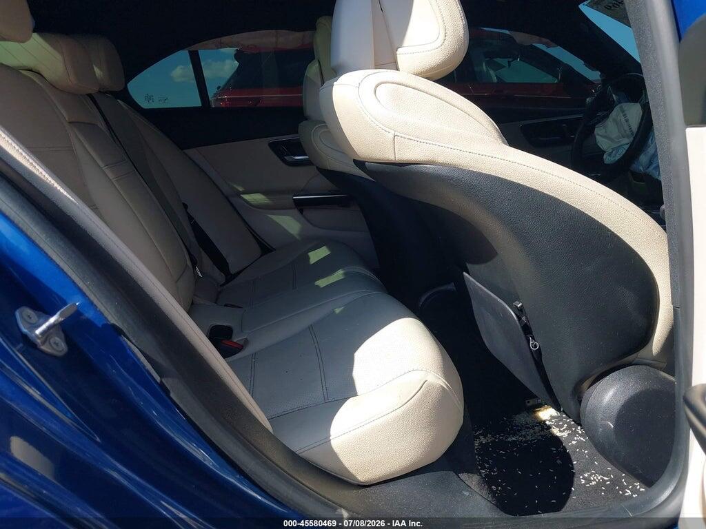 W1KAF4HB7RR156549 2024 MERCEDES-BENZ C 300 photo no. 8