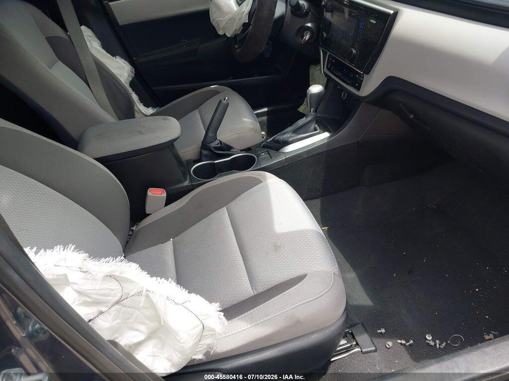 5YFBURHE7HP720561 2017 TOYOTA COROLLA photo no. 5