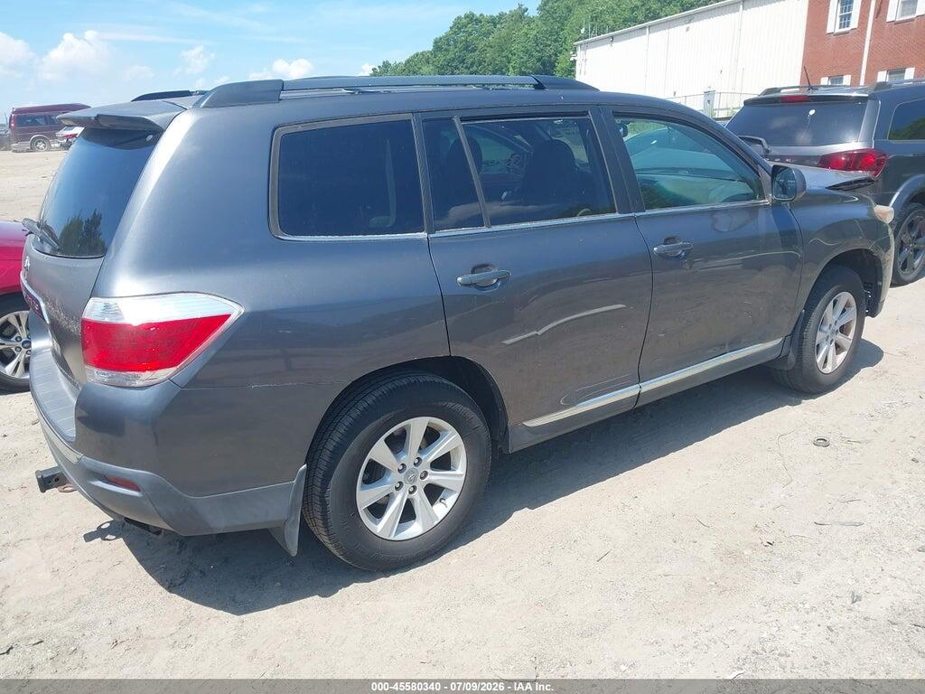 5TDBK3EH5CS133888 2012 TOYOTA HIGHLANDER photo no. 4