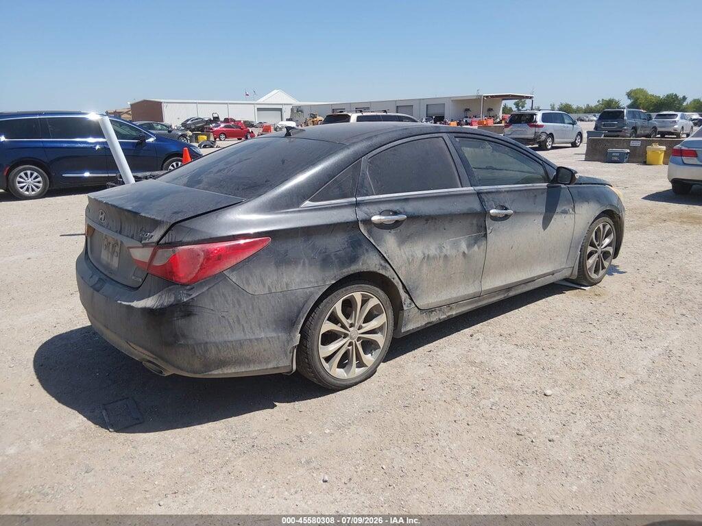 5NPEC4ABXDH659099 2013 HYUNDAI SONATA photo no. 4
