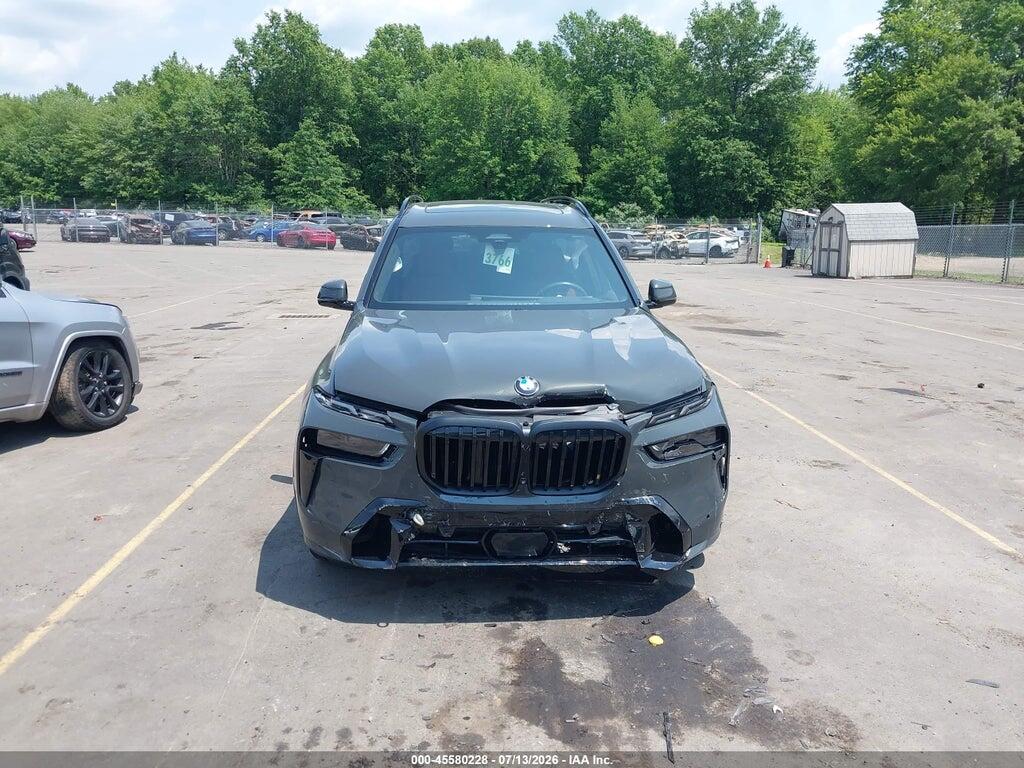 5UX23EM09S9Y92138 2025 BMW X7 photo no. 12
