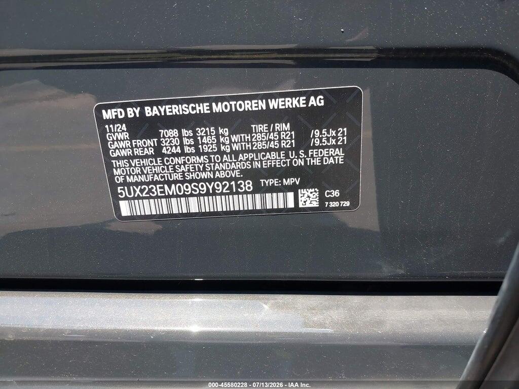 5UX23EM09S9Y92138 2025 BMW X7 photo no. 9