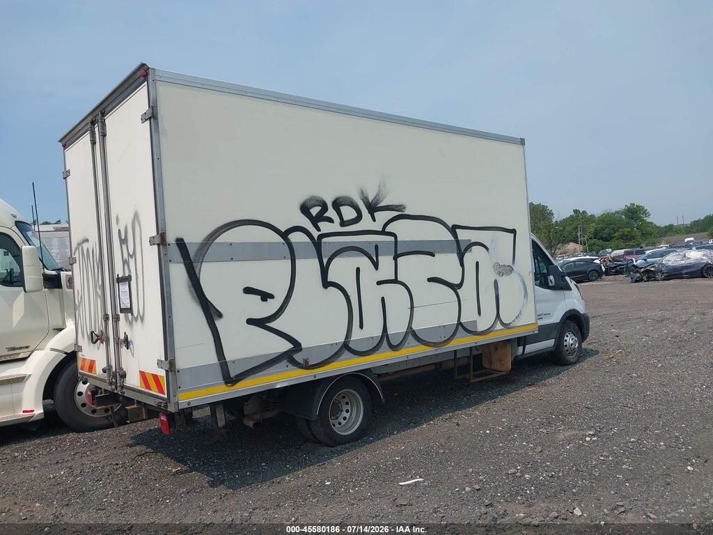 1FDBF6PG2PKB82663 2023 FORD TRANSIT-350 CUTAWAY photo no. 4