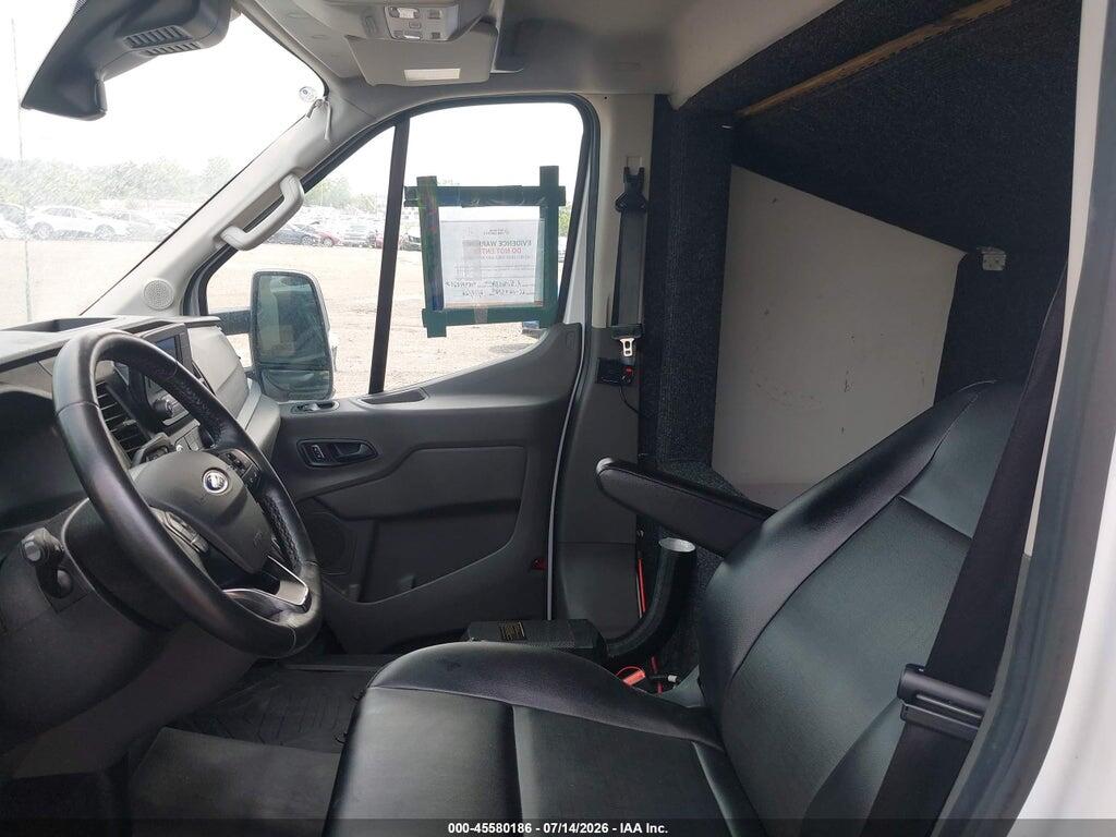 1FDBF6PG2PKB82663 2023 FORD TRANSIT-350 CUTAWAY photo no. 5