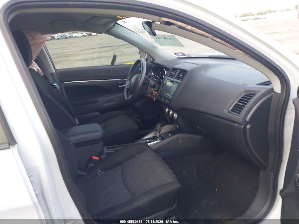 JA4ARUAU1PU010245 2023 MITSUBISHI OUTLANDER SPORT photo no. 5