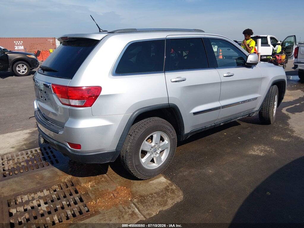 1C4RJFAG7DC548455 2013 JEEP GRAND CHEROKEE photo no. 4