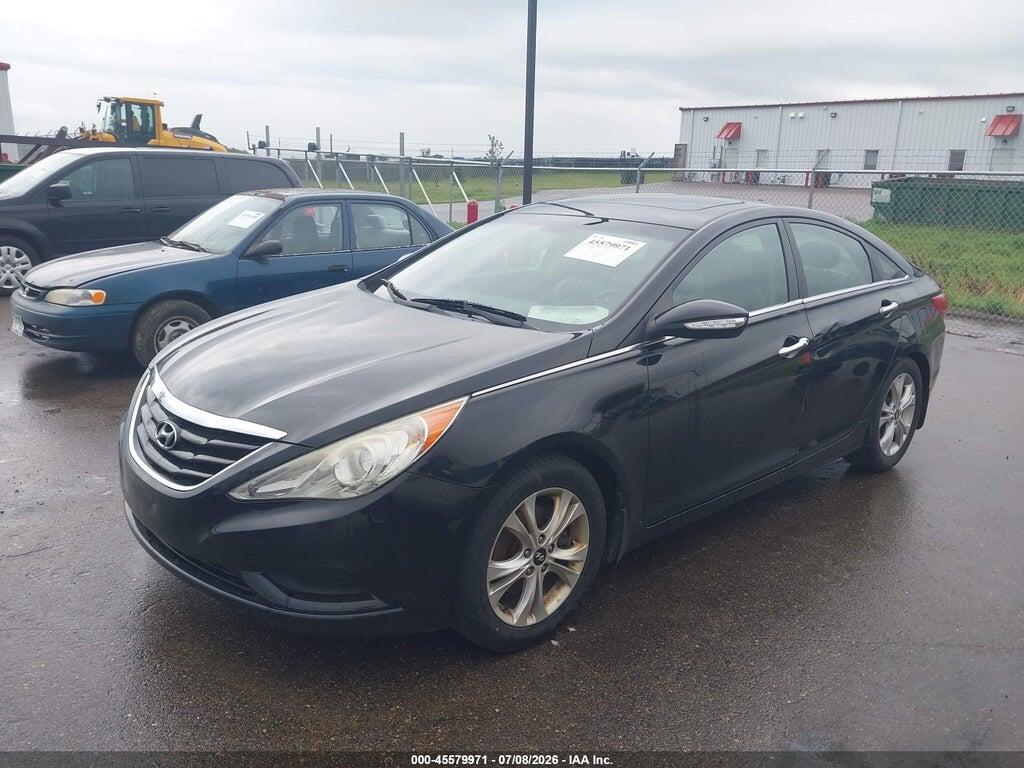5NPEC4AC4BH130866 2011 HYUNDAI SONATA photo no. 2