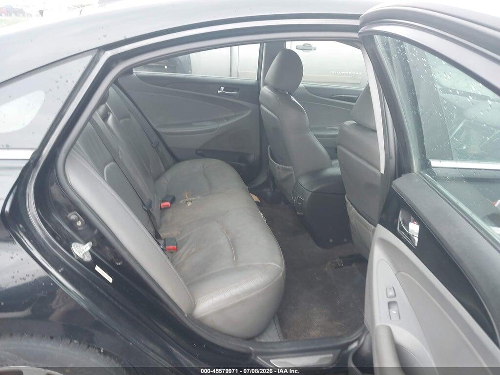 5NPEC4AC4BH130866 2011 HYUNDAI SONATA photo no. 8