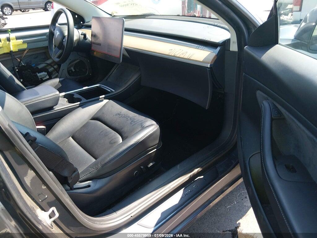 5YJ3E1EB2MF862609 2021 TESLA MODEL 3 photo no. 5