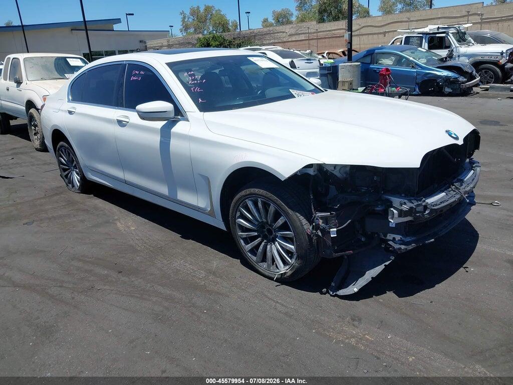 WBA7T2C05NCH58449 2022 BMW 740 photo no. 1
