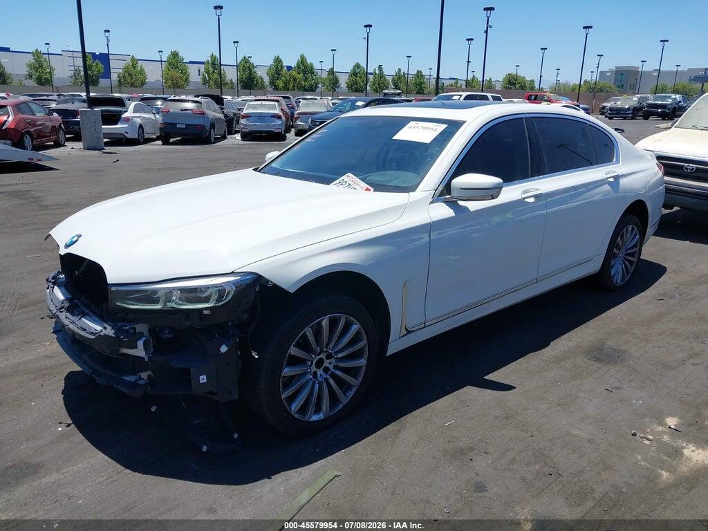 WBA7T2C05NCH58449 2022 BMW 740 photo no. 2