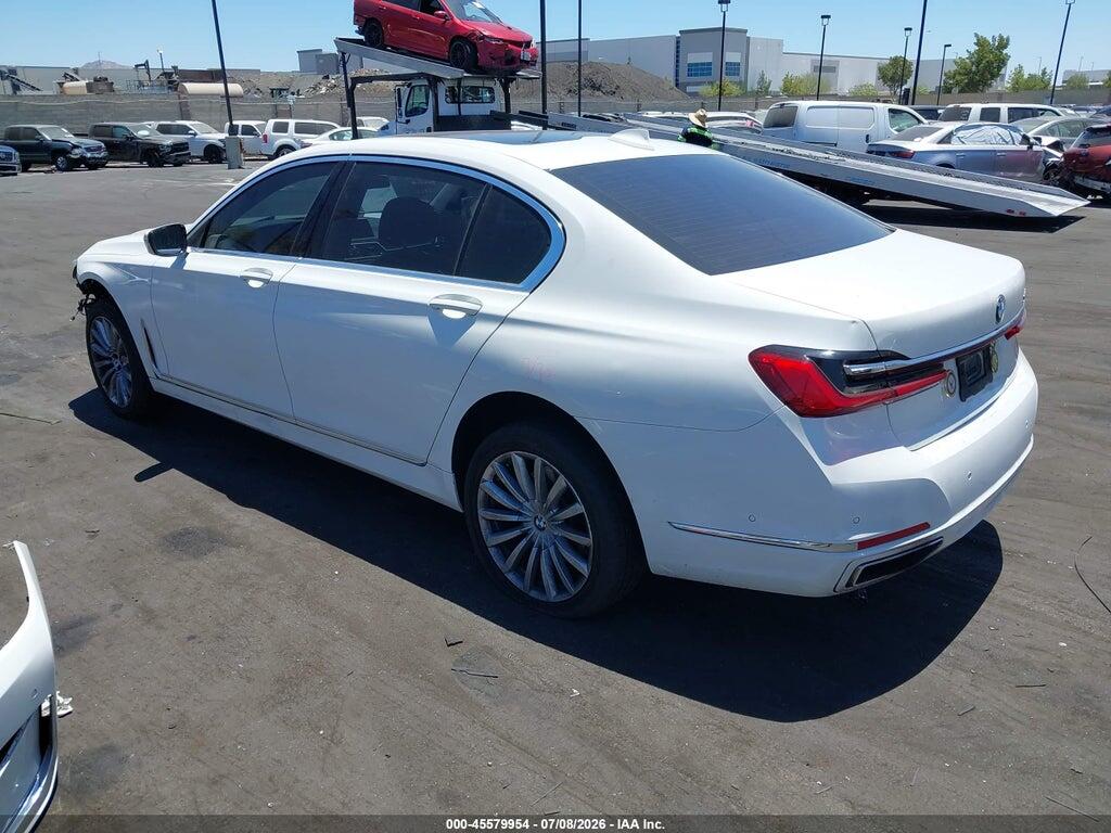 WBA7T2C05NCH58449 2022 BMW 740 photo no. 3