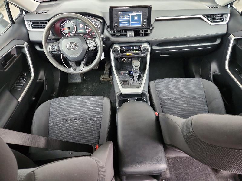 2019 TOYOTA RAV4 LE — Фото 8 из 13