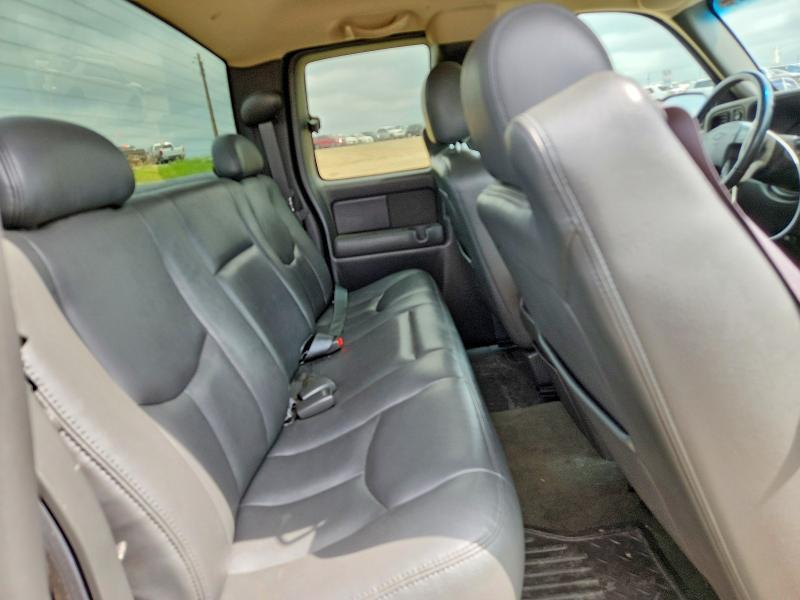 2003 CHEVROLET SILVERADO K1500 — Фото 10 из 13