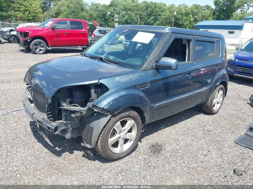 KNDJT2A21B7312782 2011 KIA SOUL photo no. 2