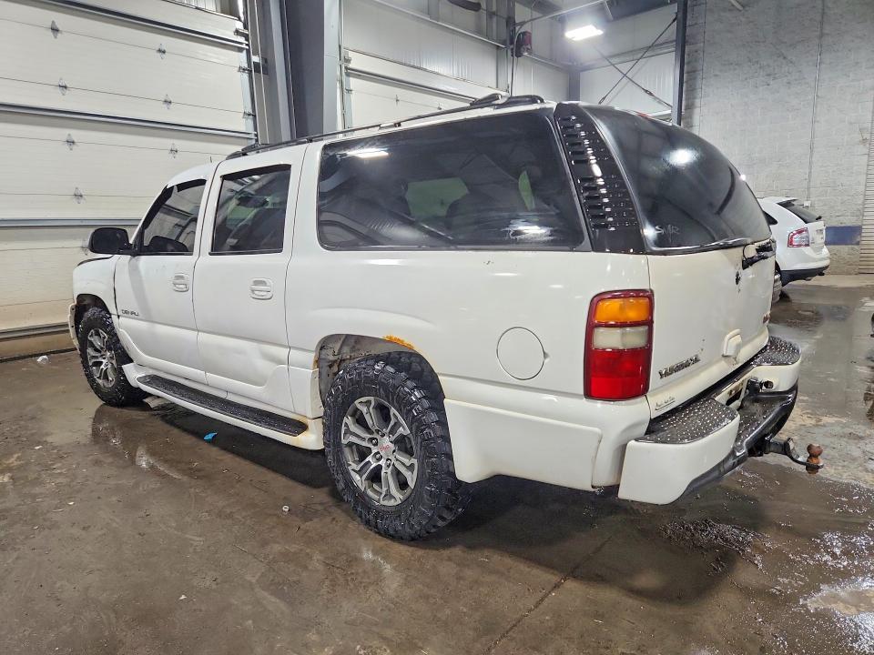 2003 GMC YUKON XL DENALI — Фото 2 из 13