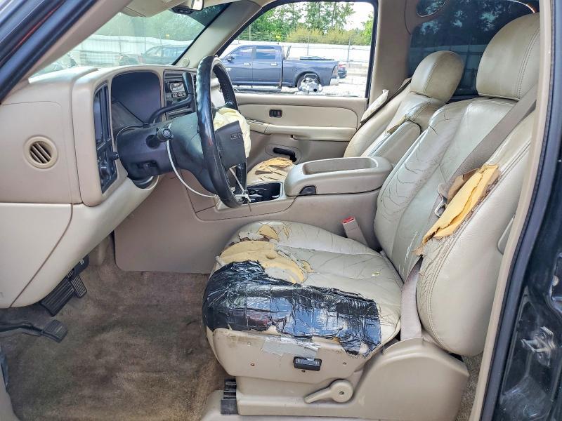 2003 GMC YUKON — Фото 7 из 12