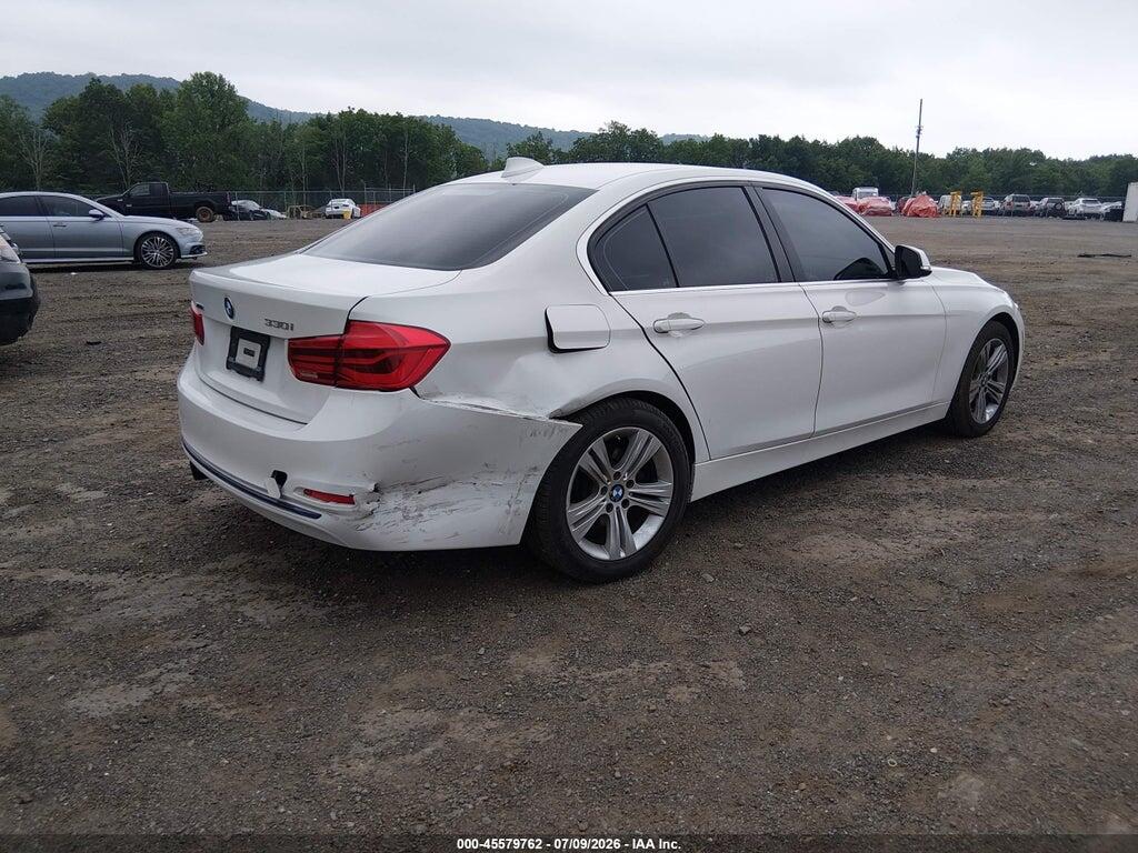 WBA8D9G52JNU67127 2018 BMW 330I photo no. 4