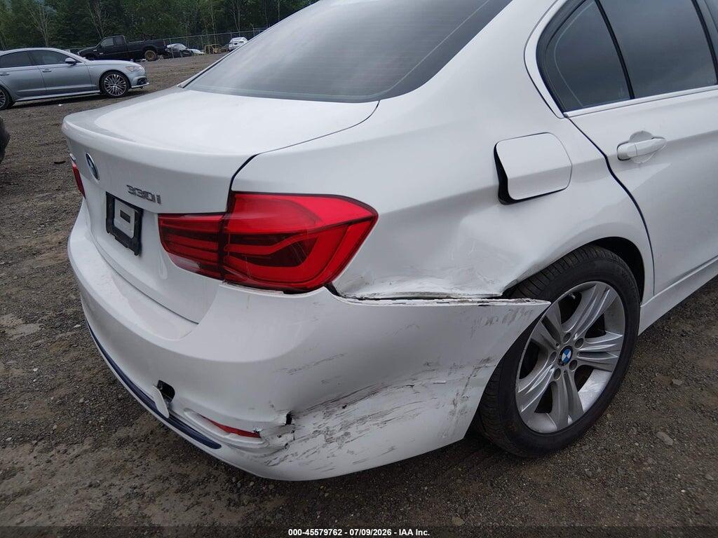 WBA8D9G52JNU67127 2018 BMW 330I photo no. 6