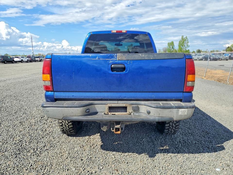 2003 GMC NEW SIERRA K1500 — Фото 6 из 12