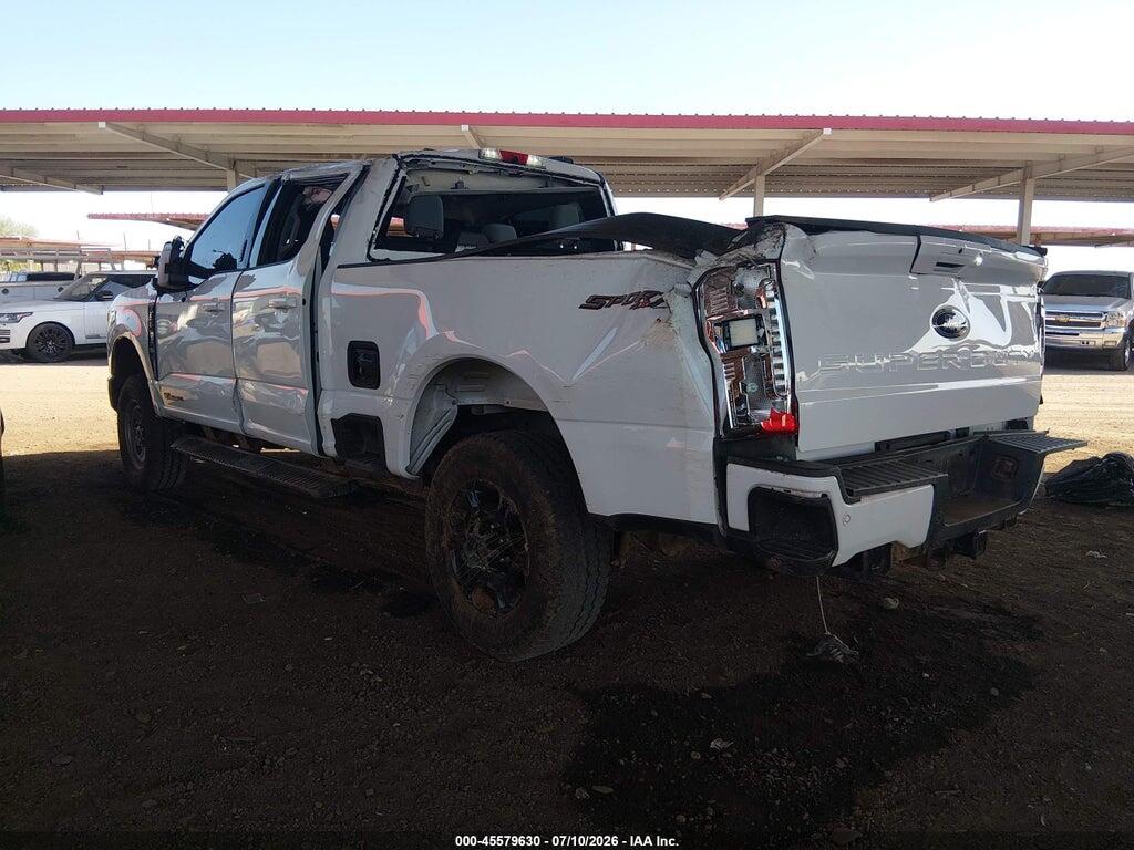 1FT8W3BT5REF69758 2024 FORD F-350 photo no. 3