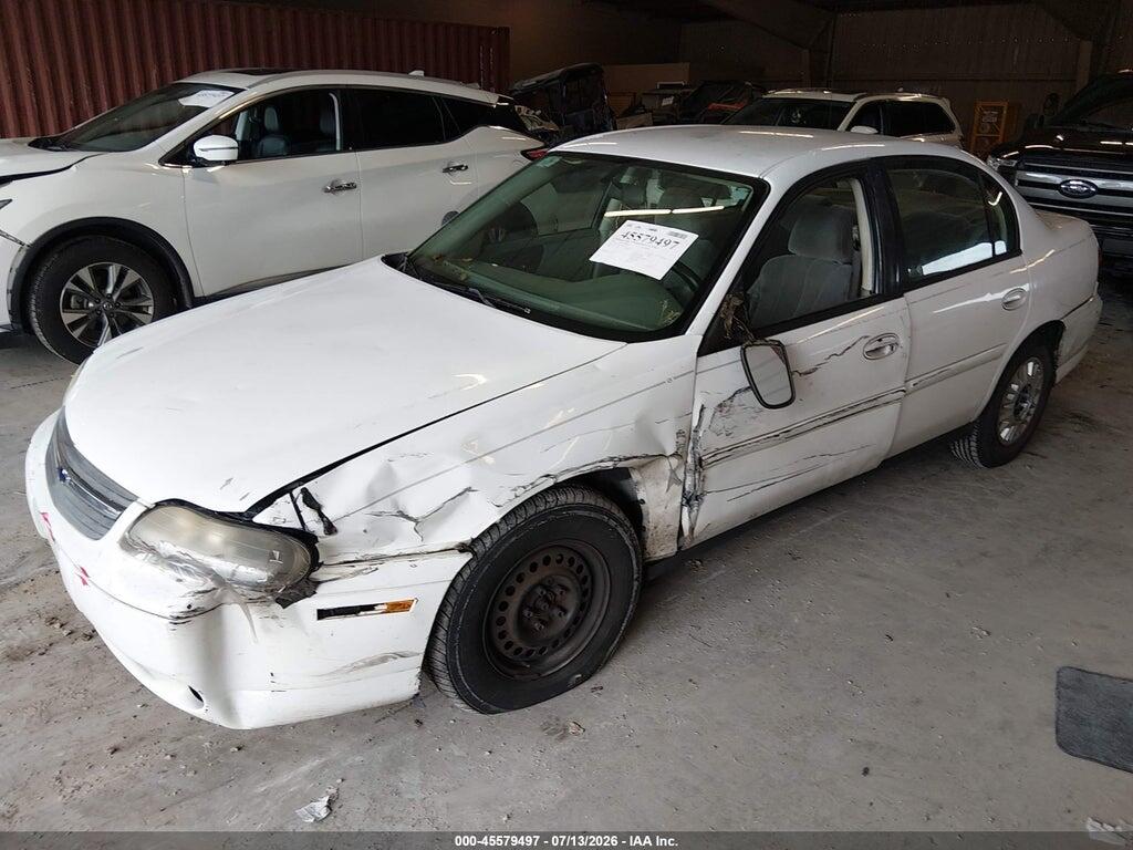 1G1ND52F65M180182 2005 CHEVROLET CLASSIC photo no. 2