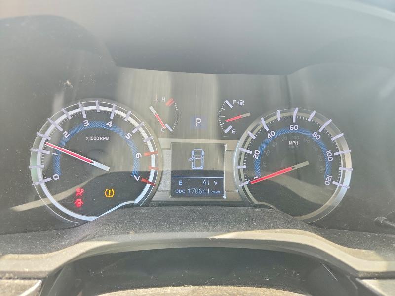 2019 TOYOTA 4RUNNER SR5 — Фото 9 из 13
