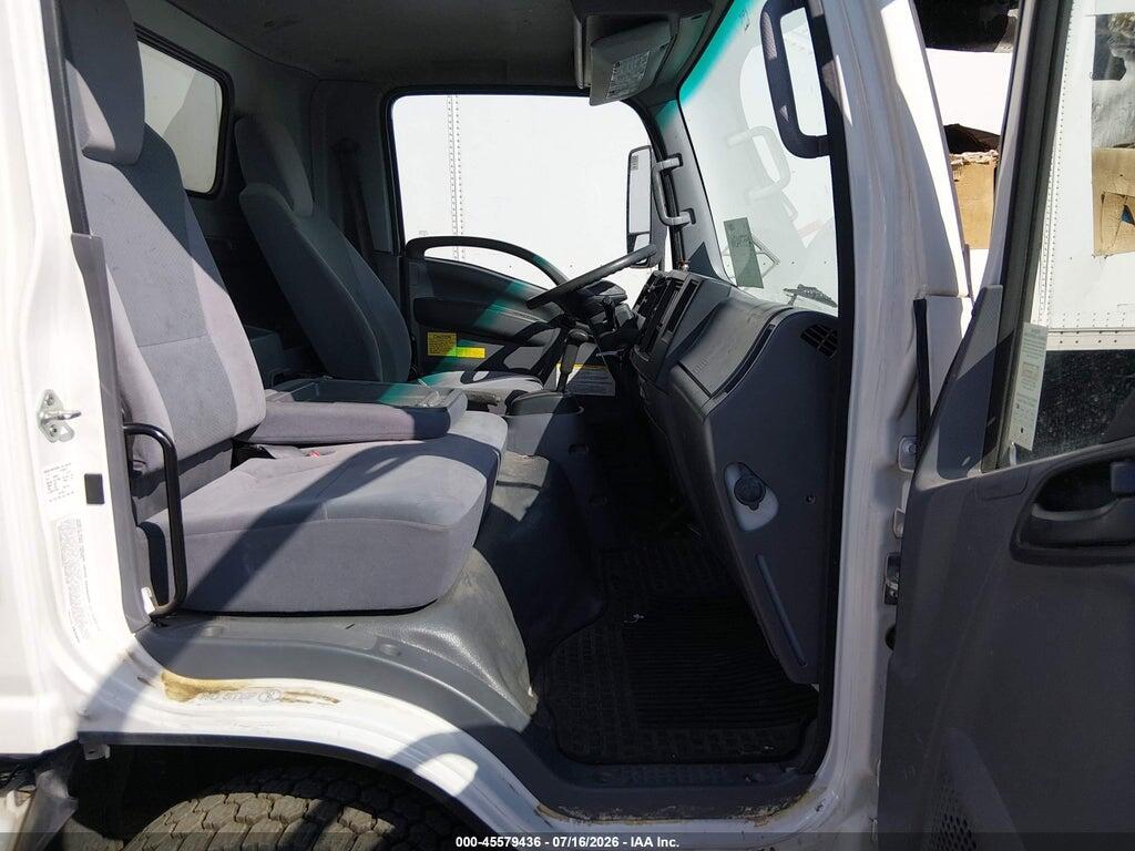 JALE5W161H7900307 2017 ISUZU NQR DSL REG AT photo no. 5