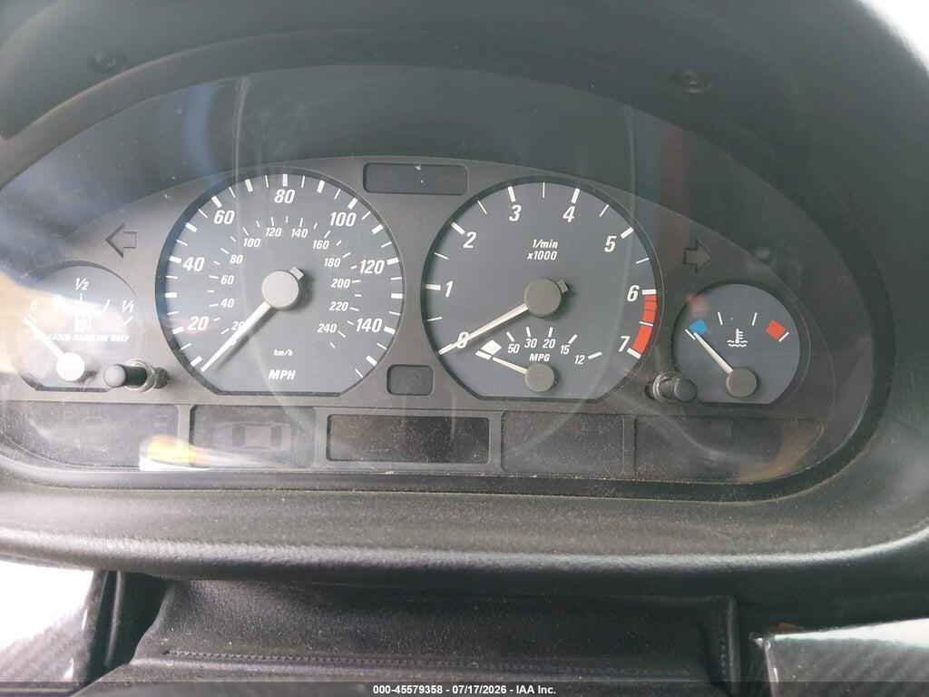 WBABS33481JY41737 2001 BMW 325CI photo no. 7