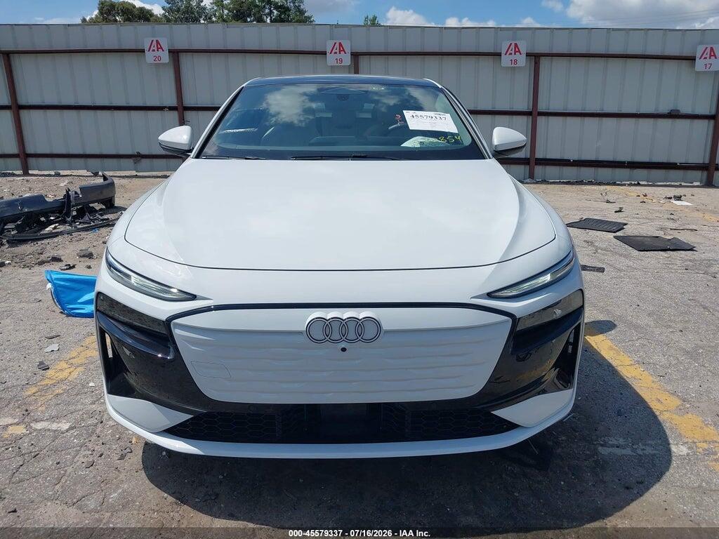 WAU7CAGH8SA020854 2025 AUDI A6 E-TRON photo no. 12