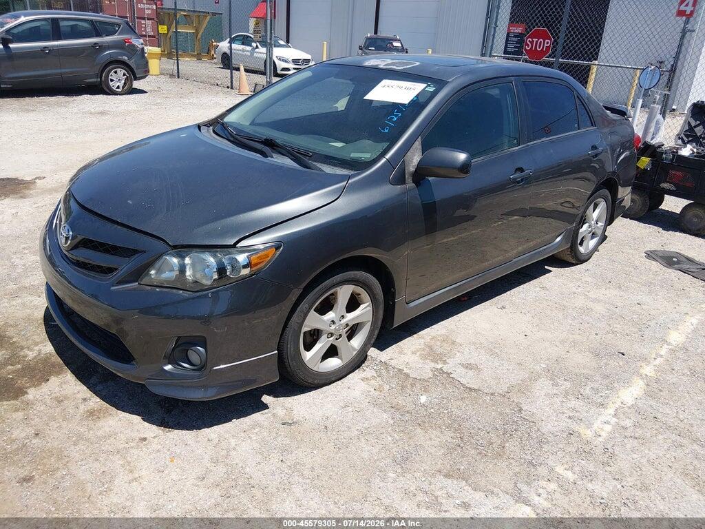 2T1BU4EE9BC695306 2011 TOYOTA COROLLA photo no. 2