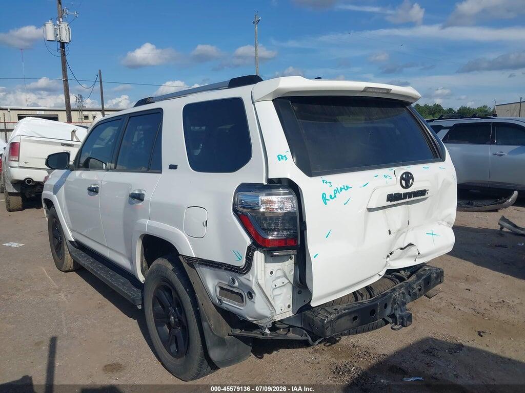 JTEEU5JR3N5259172 2022 TOYOTA 4RUNNER photo no. 3