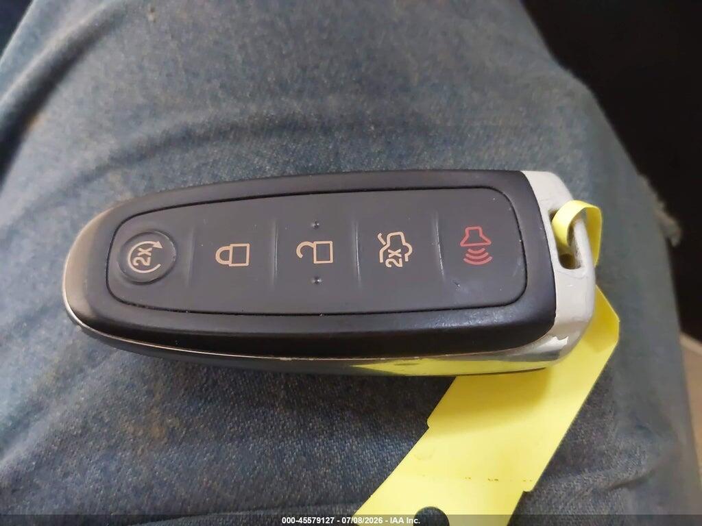 2LMHJ5AT8KBL03342 2019 LINCOLN MKT photo no. 11