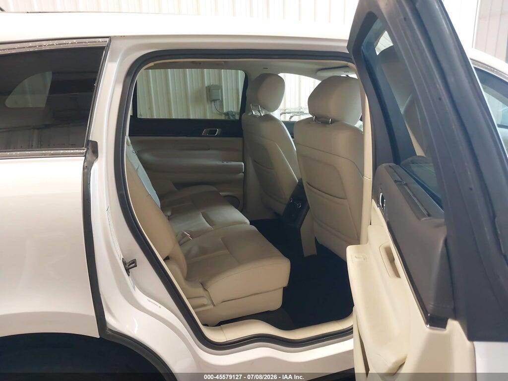 2LMHJ5AT8KBL03342 2019 LINCOLN MKT photo no. 8