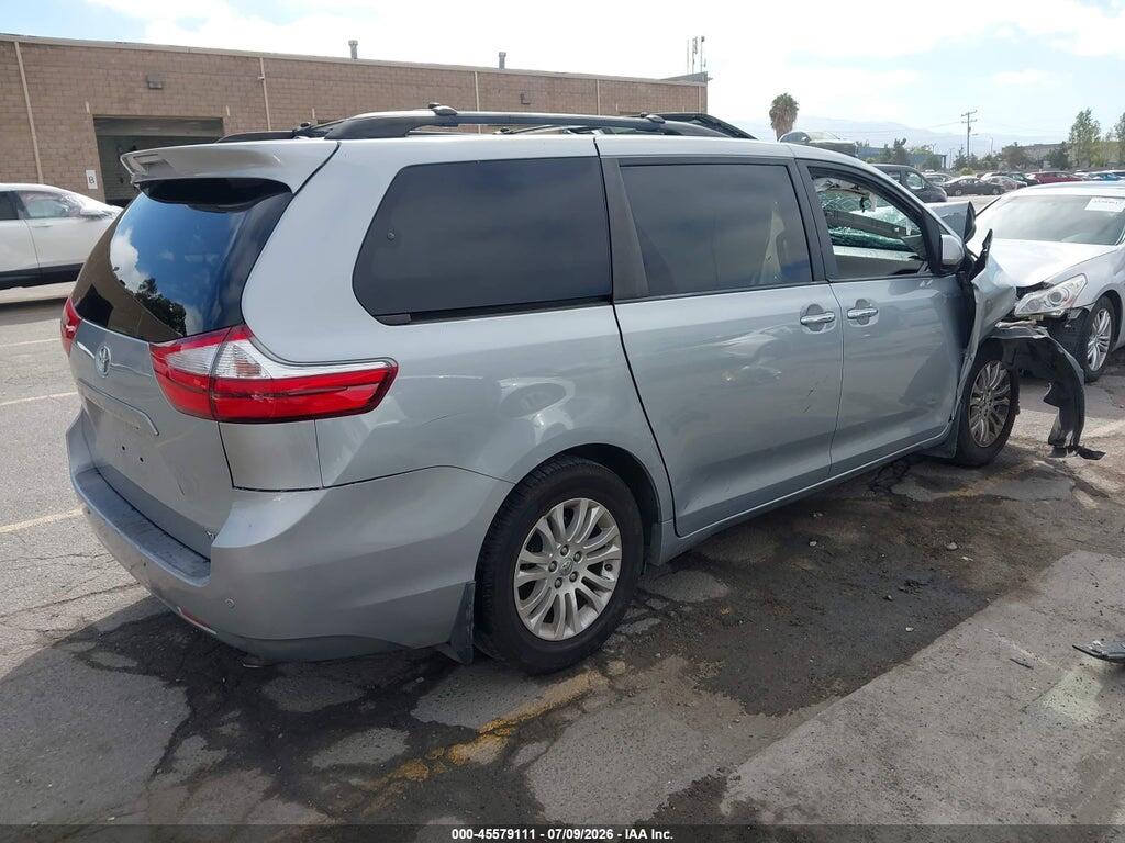 5TDYK3DC4FS527385 2015 TOYOTA SIENNA photo no. 4