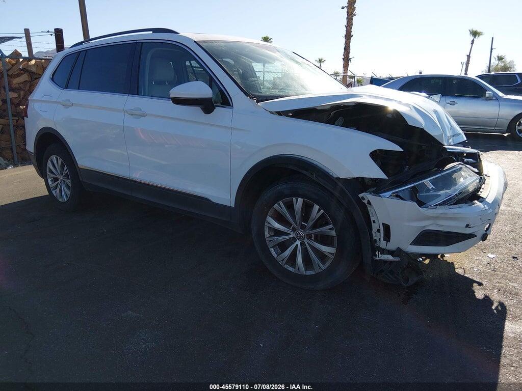 3VV3B7AX2JM156827 2018 VOLKSWAGEN TIGUAN photo no. 1