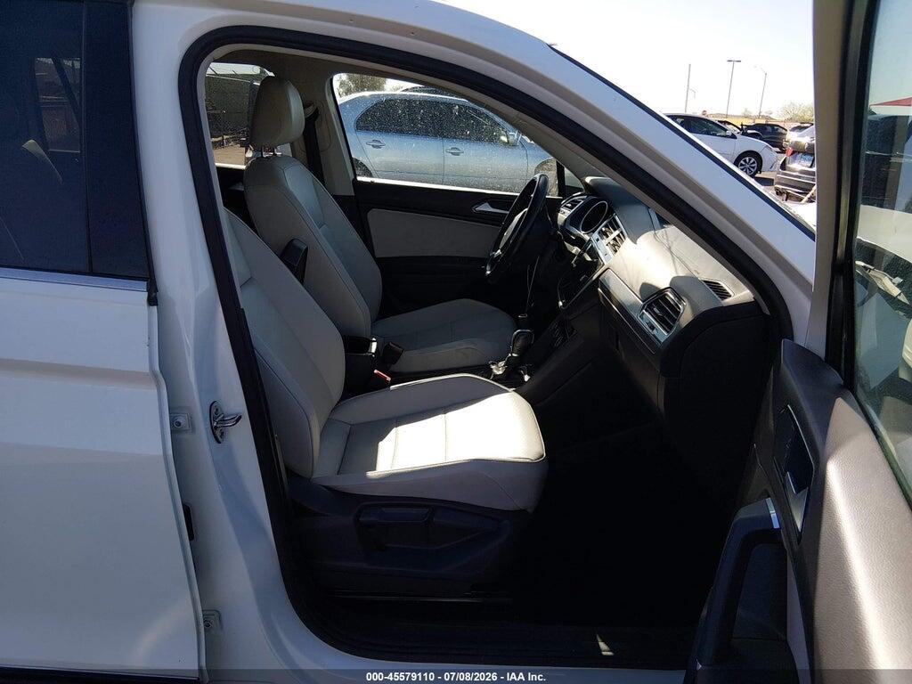 3VV3B7AX2JM156827 2018 VOLKSWAGEN TIGUAN photo no. 5