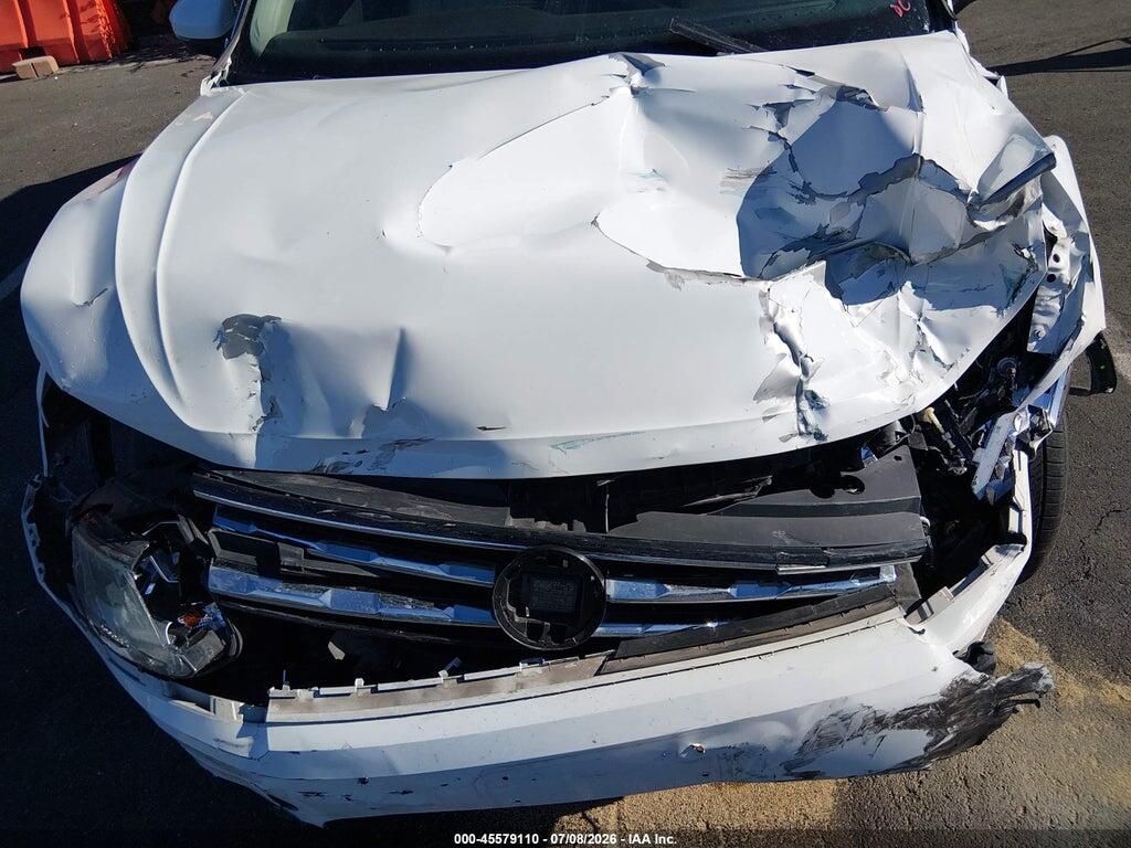 3VV3B7AX2JM156827 2018 VOLKSWAGEN TIGUAN photo no. 6