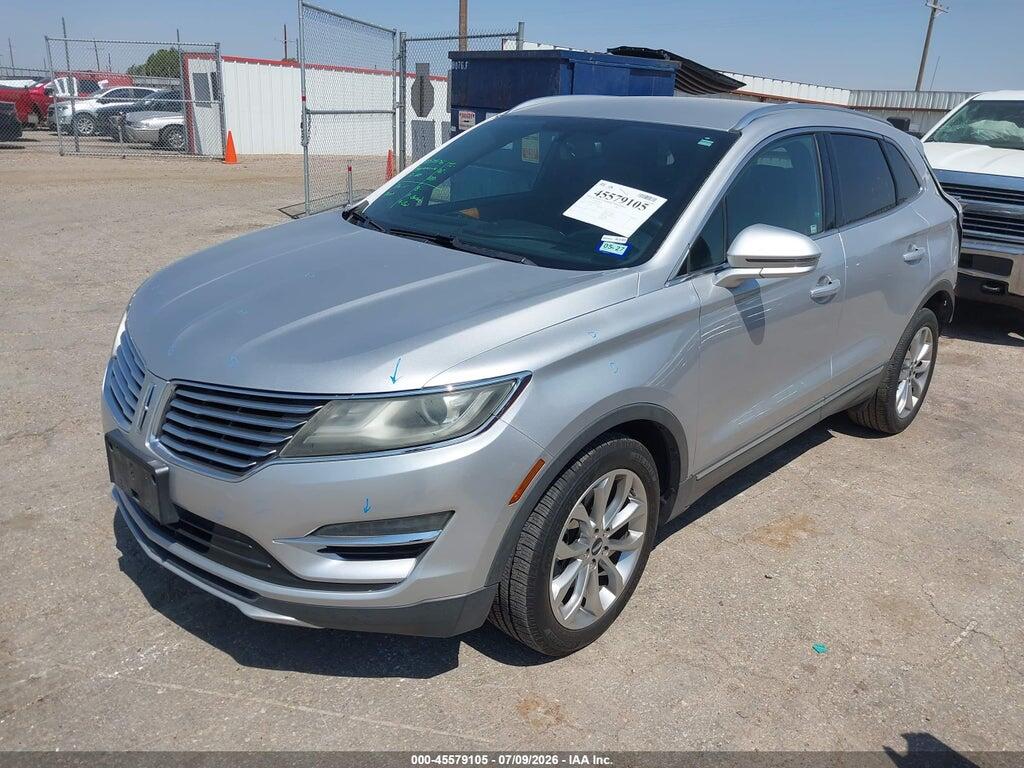 5LMCJ2C94HUL57646 2017 LINCOLN MKC photo no. 2