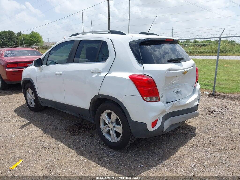 3GNCJLSB8JL258109 2018 CHEVROLET TRAX photo no. 3