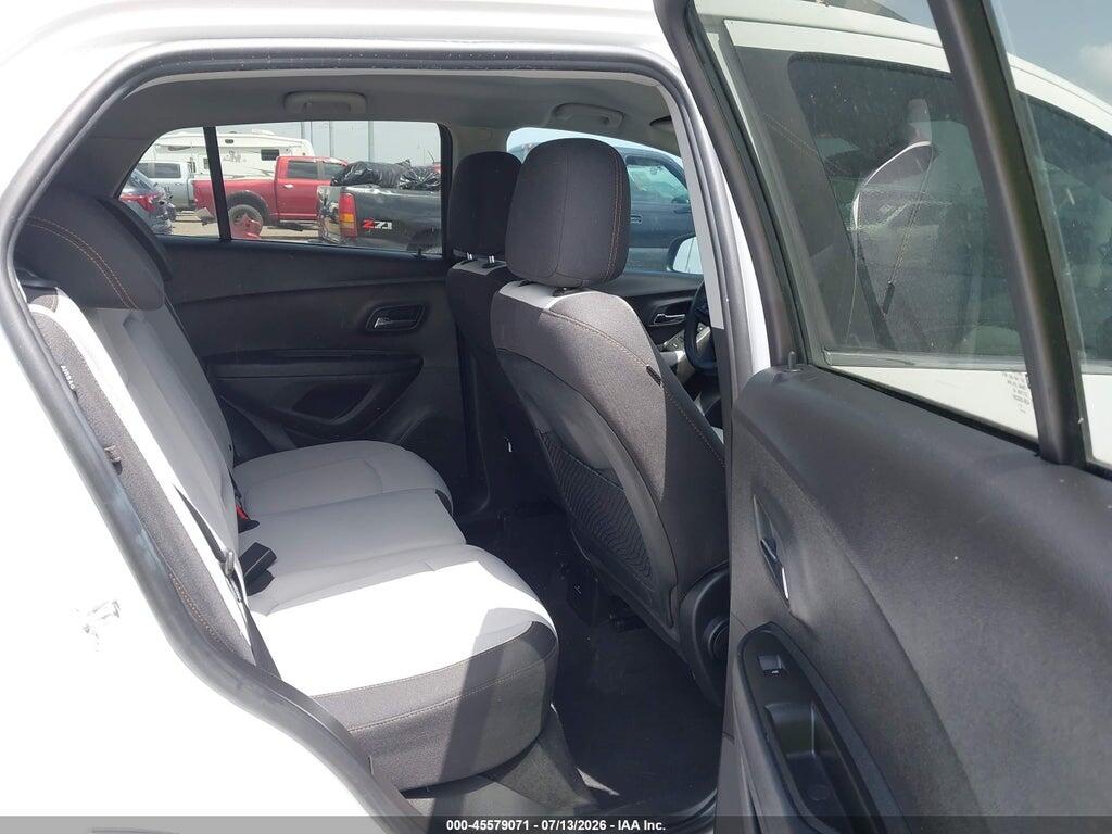 3GNCJLSB8JL258109 2018 CHEVROLET TRAX photo no. 8