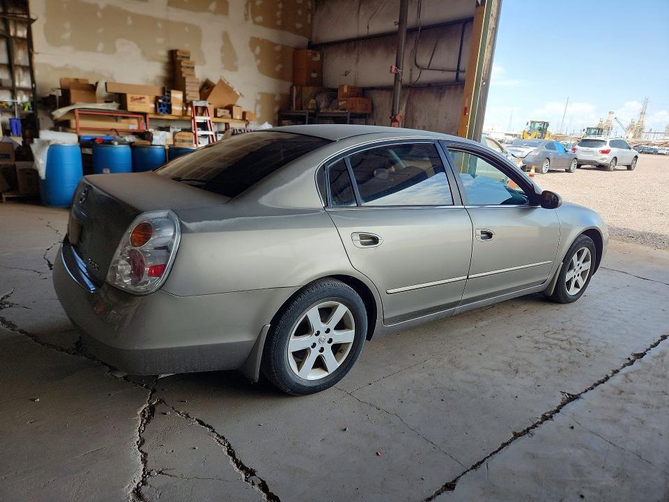 2003 NISSAN ALTIMA 2.5 — Фото 3 из 12